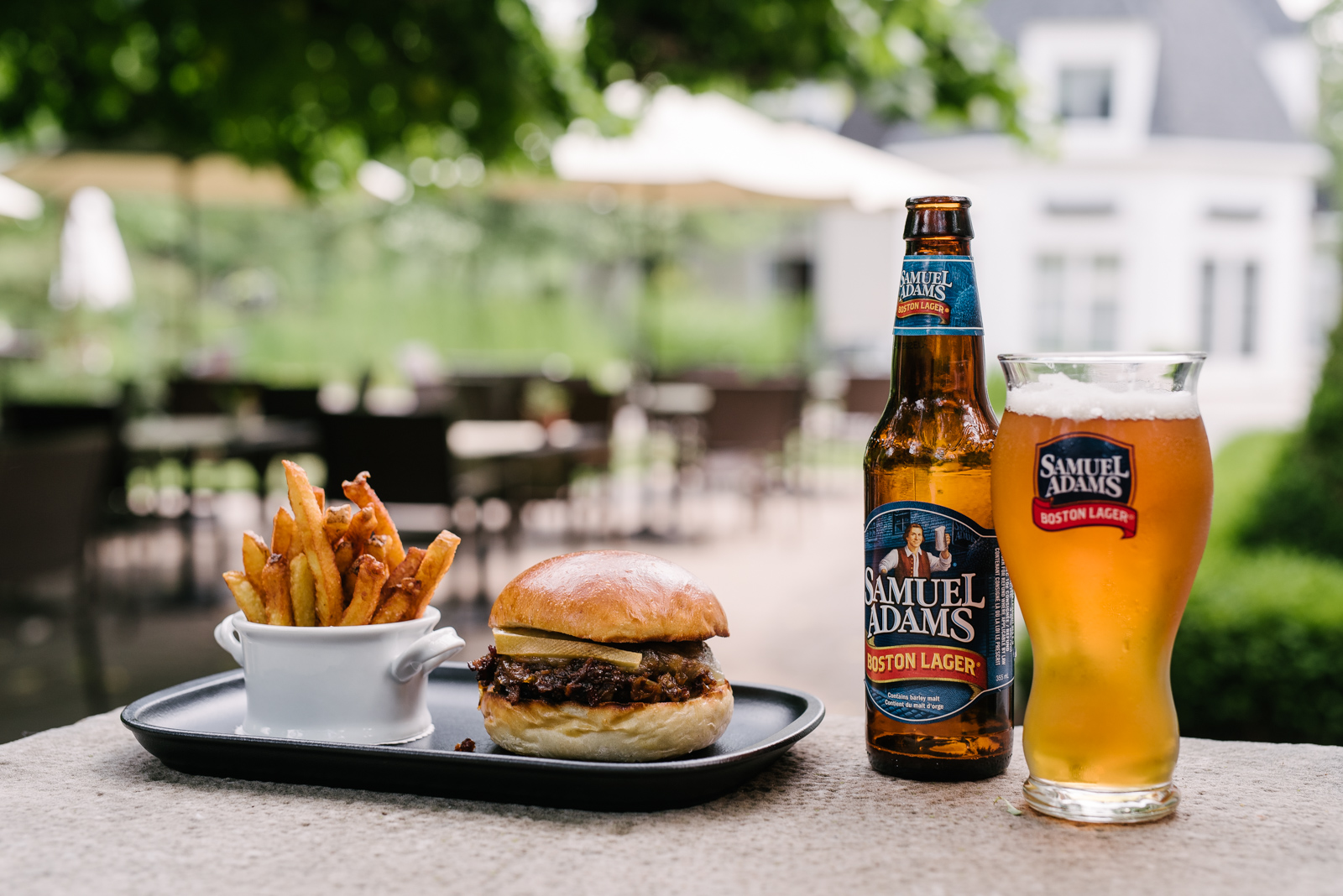 Burger and beer pairing